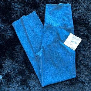 New BEYOND YOGA Lux High Waist Leggings in Distressed Navy Size Small